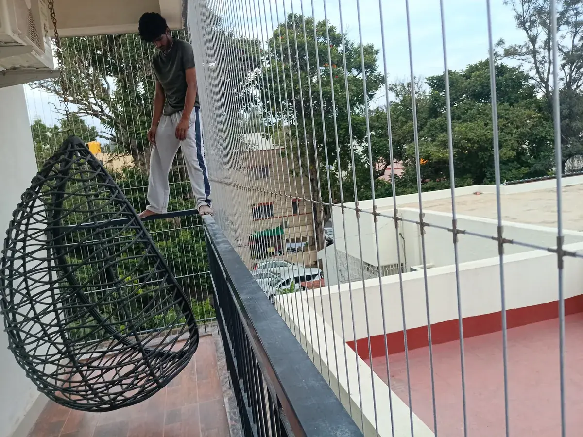 Financial District balcony service planning
