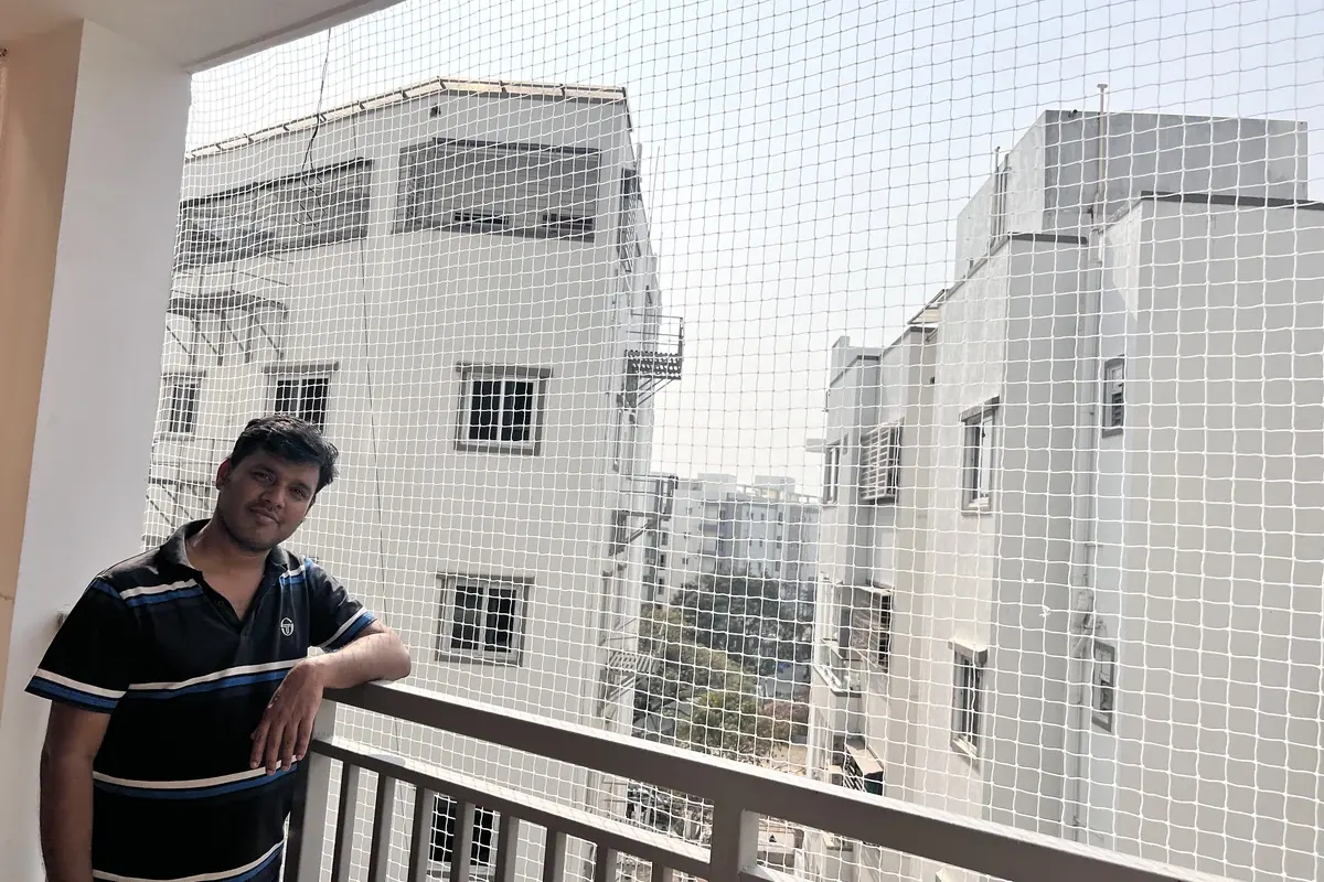Balcony Safety Nets in Financial District apartment